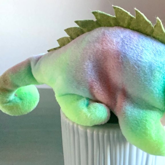 1997 4038 Iggy Iguana Incorrect Rainbow Tie-Dye Plush Ty Beanie Baby MWMT - Picture 2 of 12